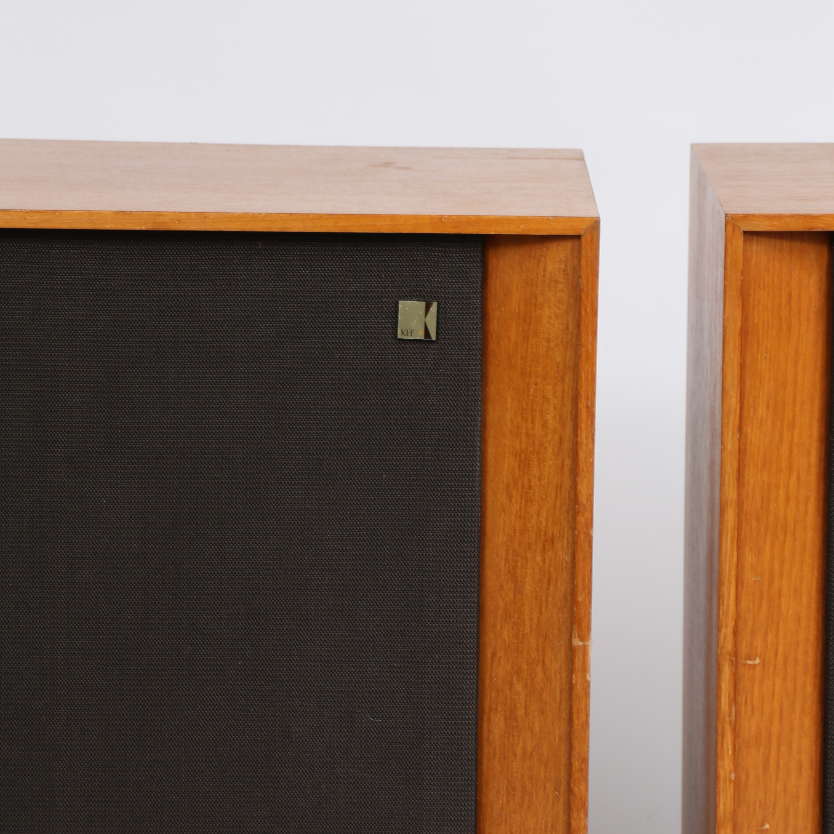 KEF CONCERTO FLOOR STANDING SPEAKERS. - Image 4 of 7