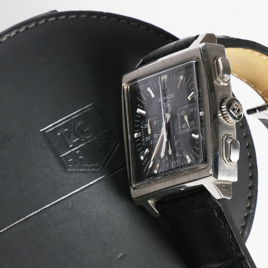 A TAG HEUER MONACO CHRONOGRAPH STAINLESS STEEL GENTLEMAN'S WRISTWATCH. - Image 2 of 7