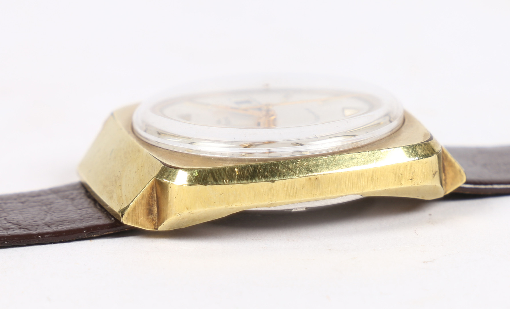 AN OMEGA GENEVE GOLD PLATED GENTLEMAN'S WRISTWATCH. - Image 3 of 7