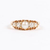 A YELLOW METAL, PEARL AND DIAMOND RING.