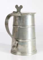 A RARE 18TH CENTURY PEWTER OEAS QUART FLAT-LIDDED COMMUNION FLAGON (LAVER), SCOTTISH, CIRCA 1740.