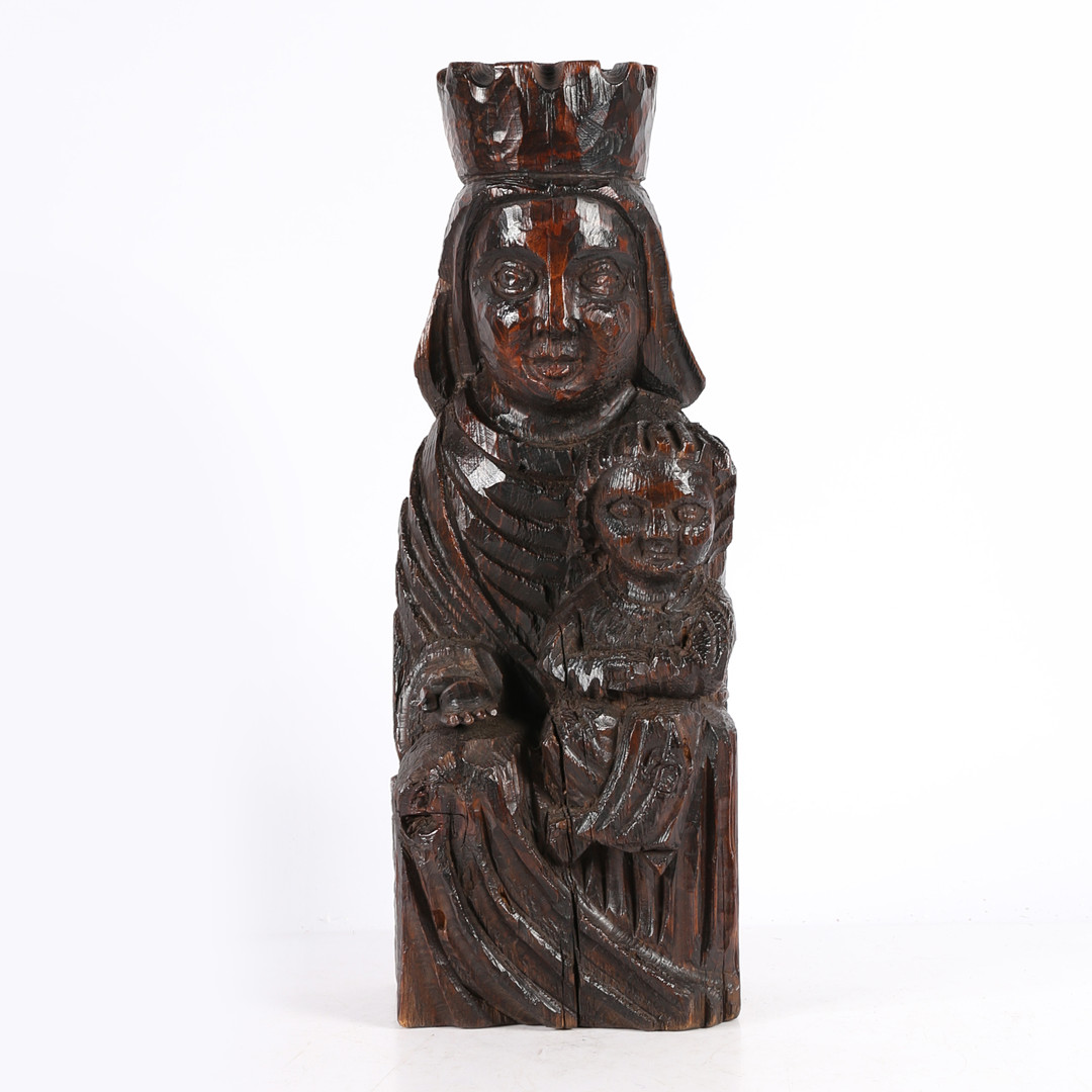 A 17TH/18TH CENTURY PINE FIGURAL CARVING, THE 'VIRGIN & CHILD ENTHRONED'.