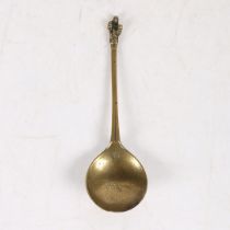 A MID-17TH CENTURY LATTEN APOSTLE SPOON, ENGLISH, CIRCA 1640.