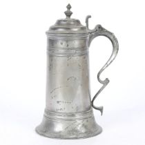 A GEORGE II PEWTER SPIRE FLAGON, CIRCA 1720-50.