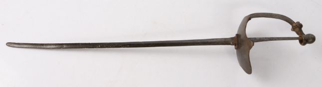 AN 18TH CENTURY RAPIER TYPE SWORD.