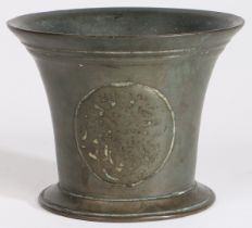 A SMALL CHARLES II BRONZE ALLOY MORTAR, ABRAHAM RUDHALL I (FL.1684-1718) FOUNDRY, GLOUCESTERSHIRE, C