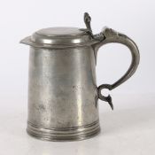 A CHARLES II PLAIN FLAT-LID TANKARD, CIRCA 1680.