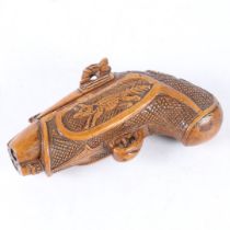 A 19TH CENTURY NOVELTY SNUFF BOX.