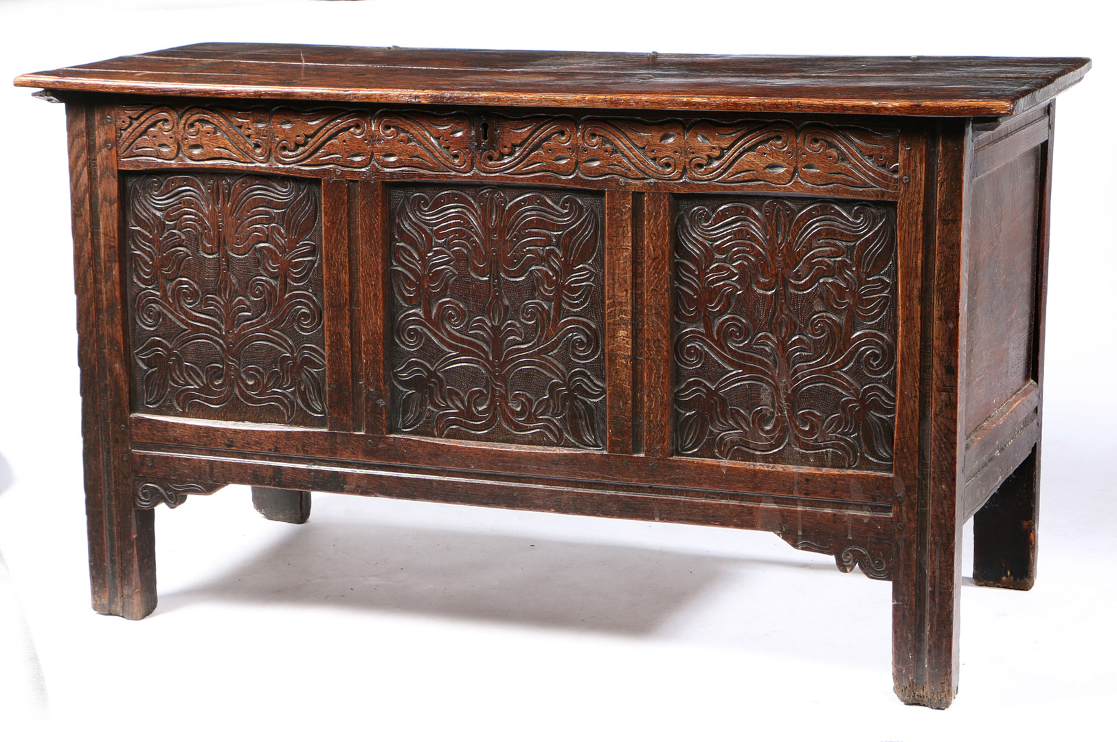 A CHARLES II OAK COFFER, WEST COUNTRY. CIRCA 1670. - Image 3 of 4