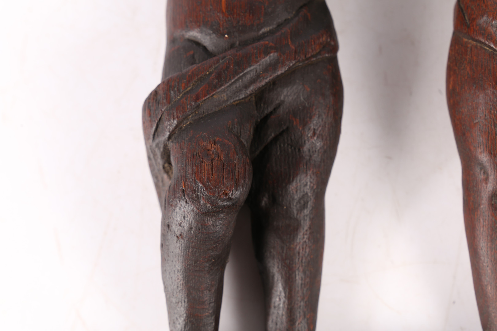A PAIR OF CARVED OAK FIGURES. - Image 6 of 12