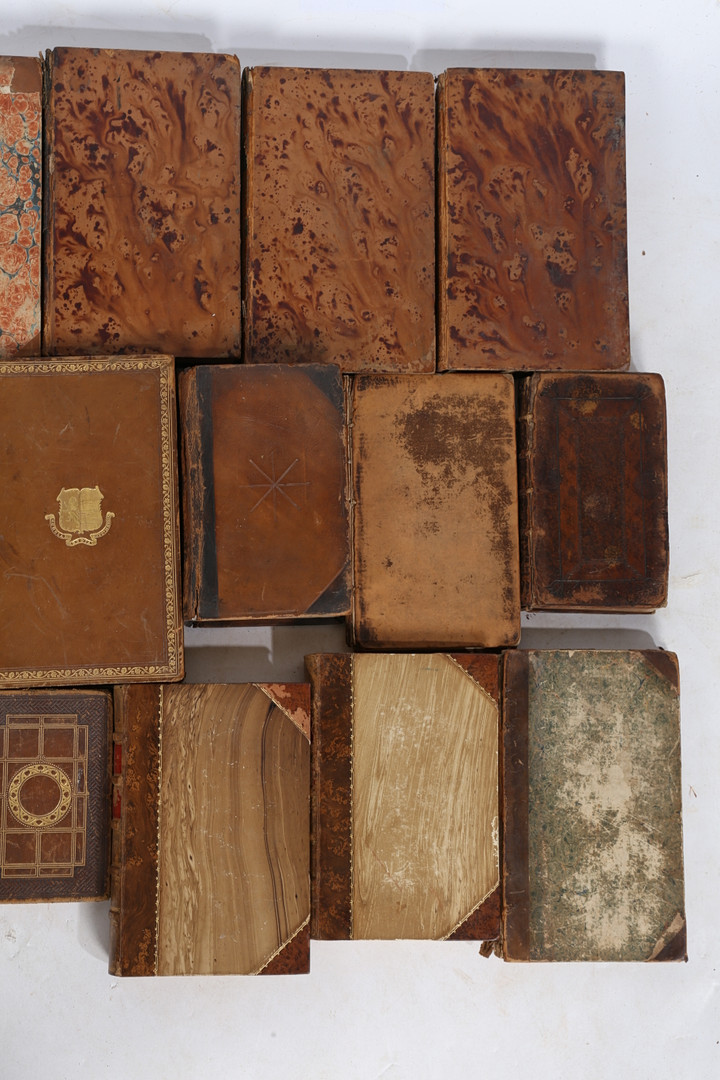 A COLLECTION OF 18TH AND 19TH CENTURY LEATHER BOUND BOOKS. - Image 5 of 5