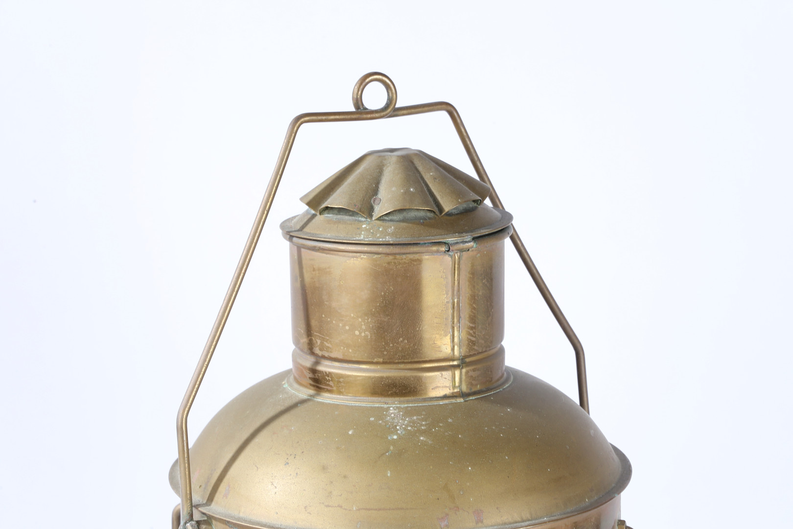 AN EARLY 20TH CENTURY BRASS SHIPS LANTERN. - Image 2 of 8