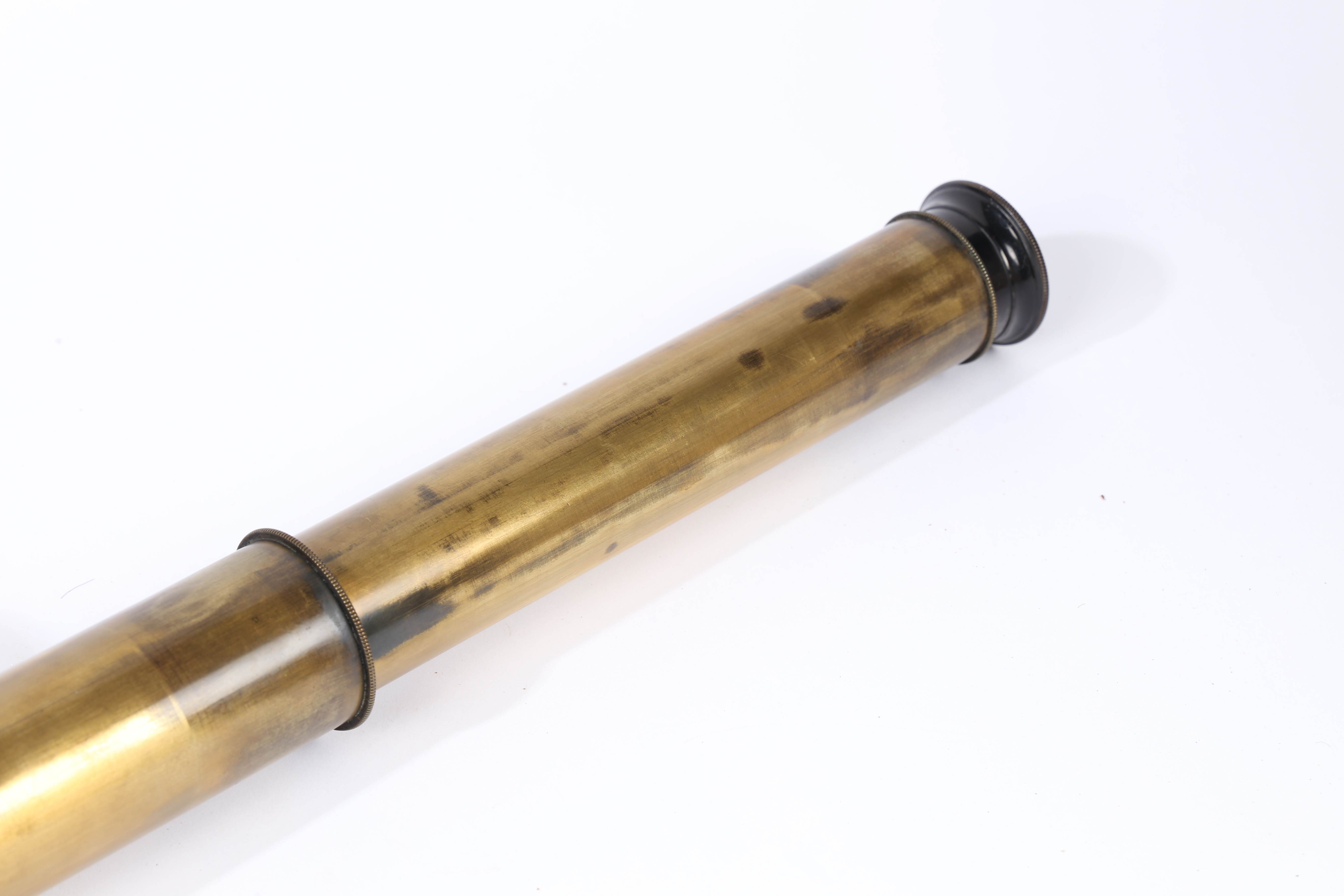 A LATE 19TH/EARLY 20TH CENTURY THREE DRAWER TELESCOPE BY DOLLAND OF LONDON. - Image 4 of 6