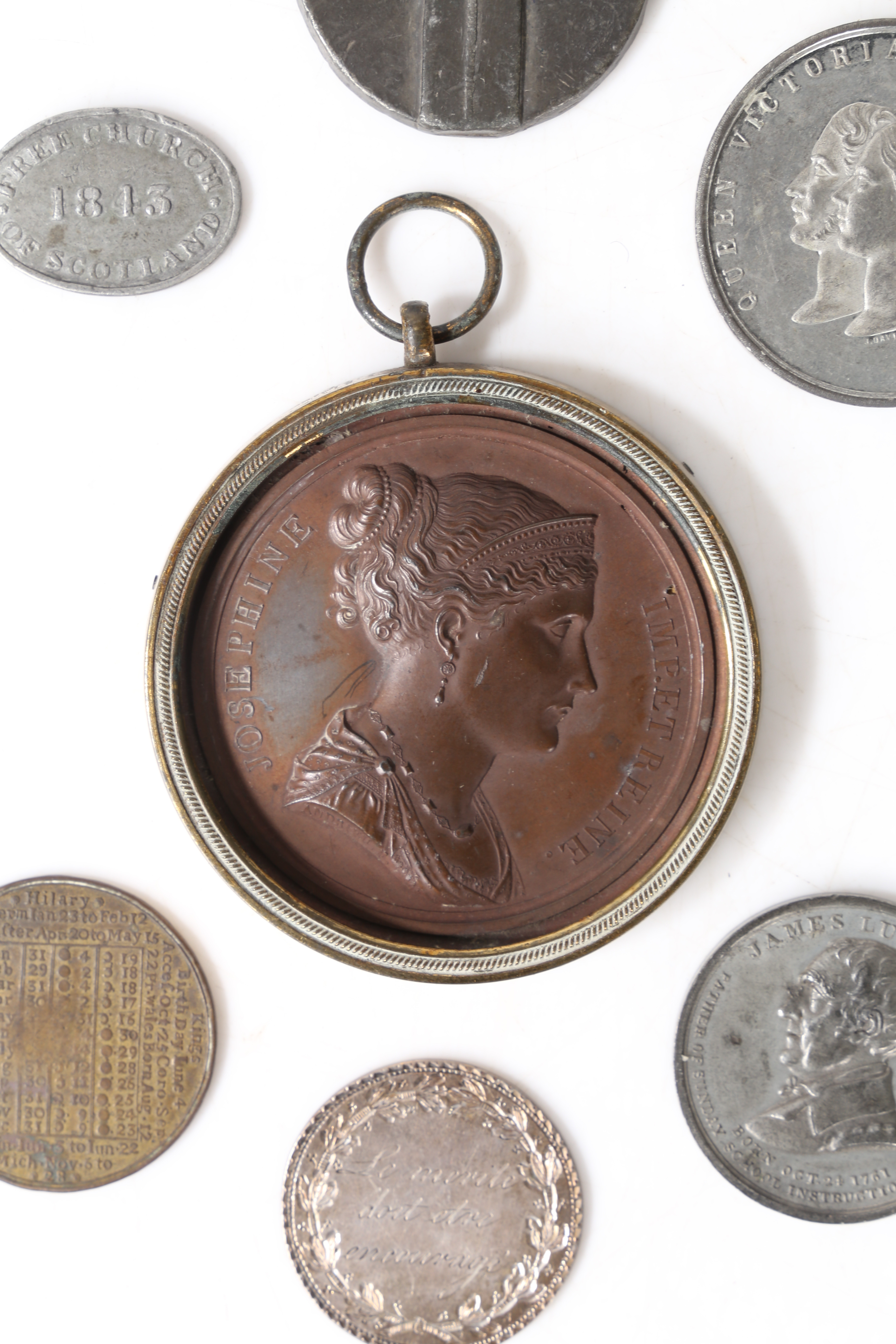 A COLLECTION 18TH CENTURY AND LATER TOKENS AND MEDALLIONS. - Image 5 of 9