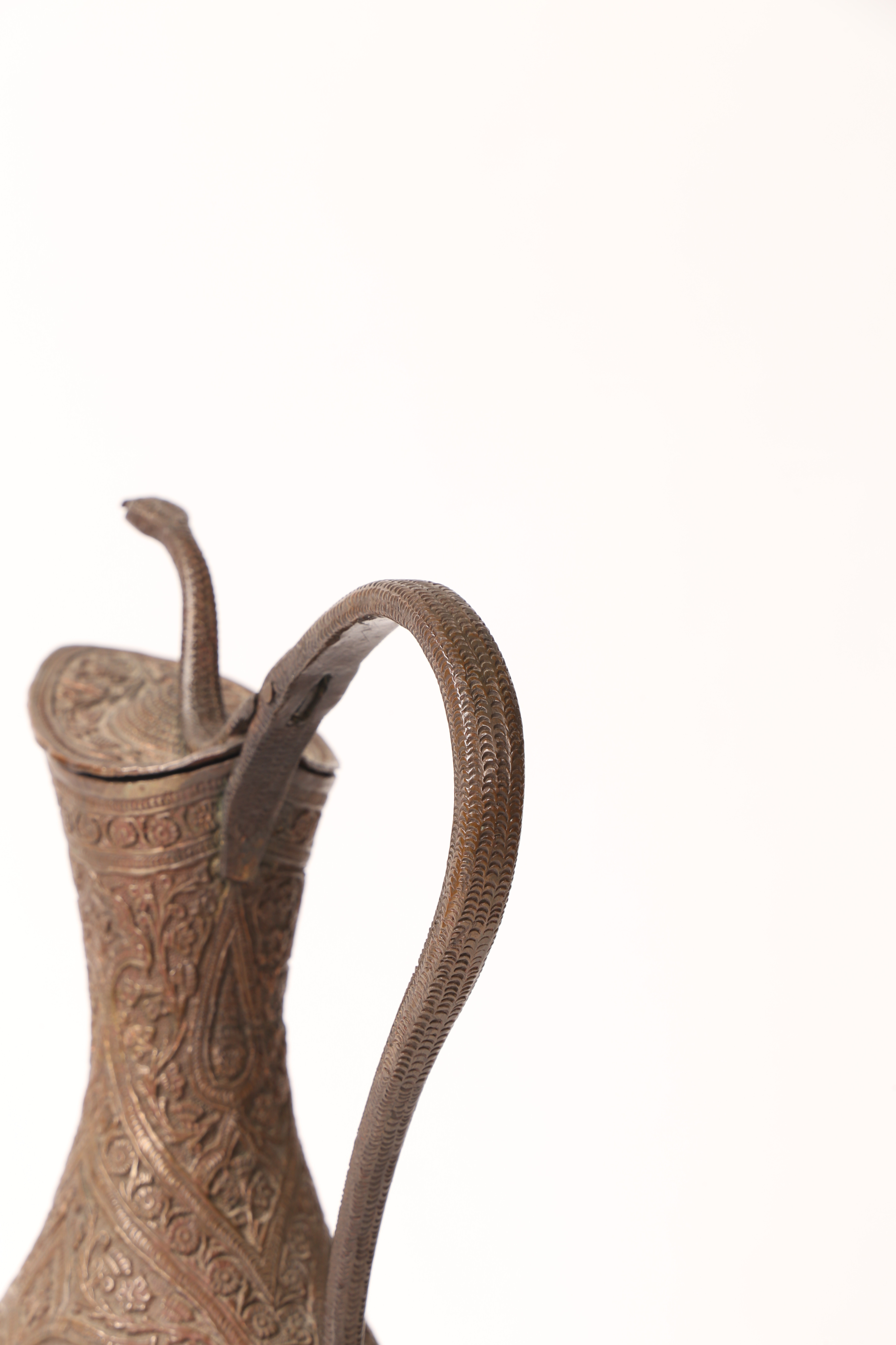 A 19TH CENTURY PERSIAN COPPER EWER. - Image 10 of 11