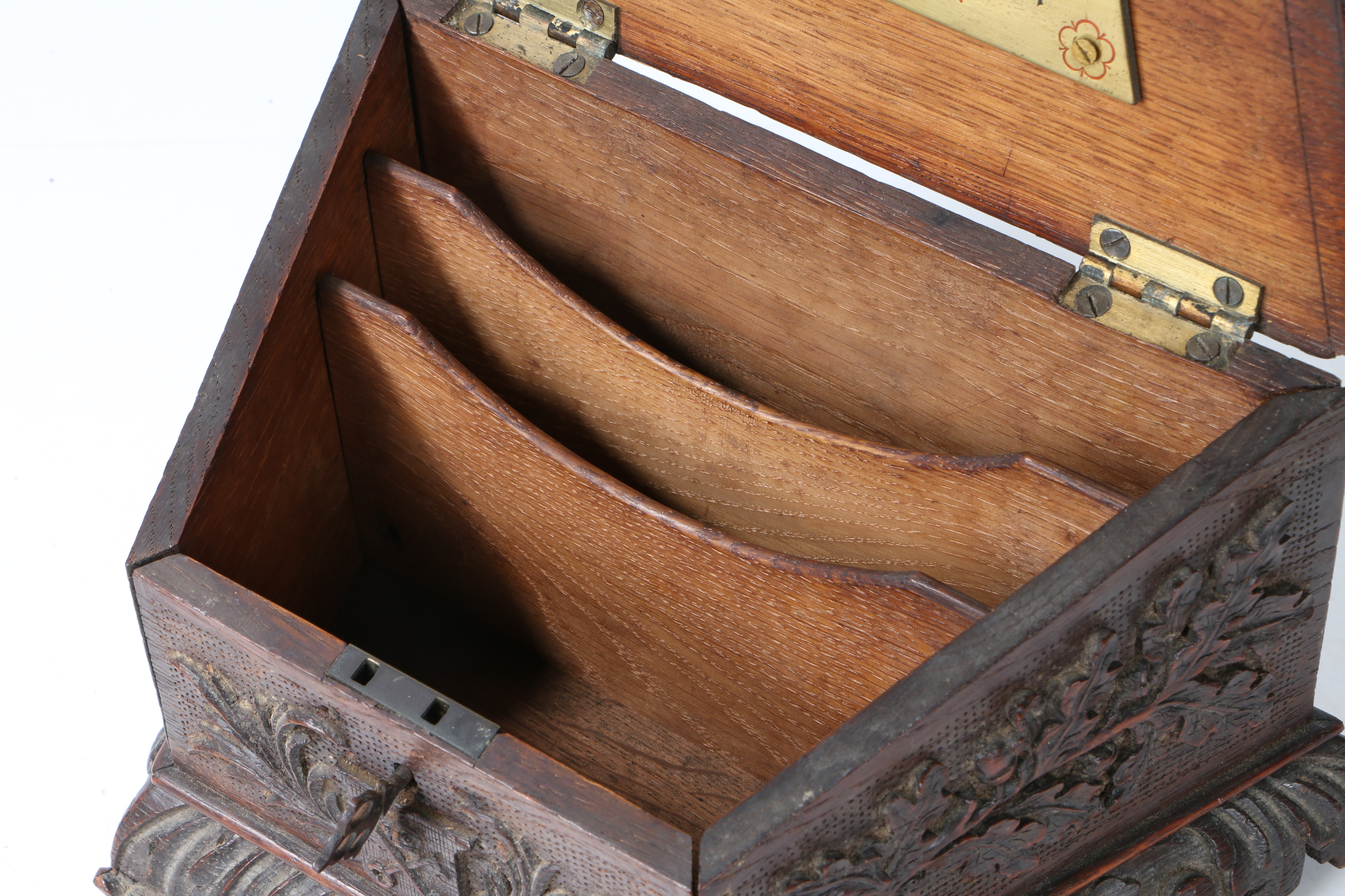 CHRIST CHURCH INTEREST - A 19TH CENTURY CARVED OAK BOX. - Image 10 of 10