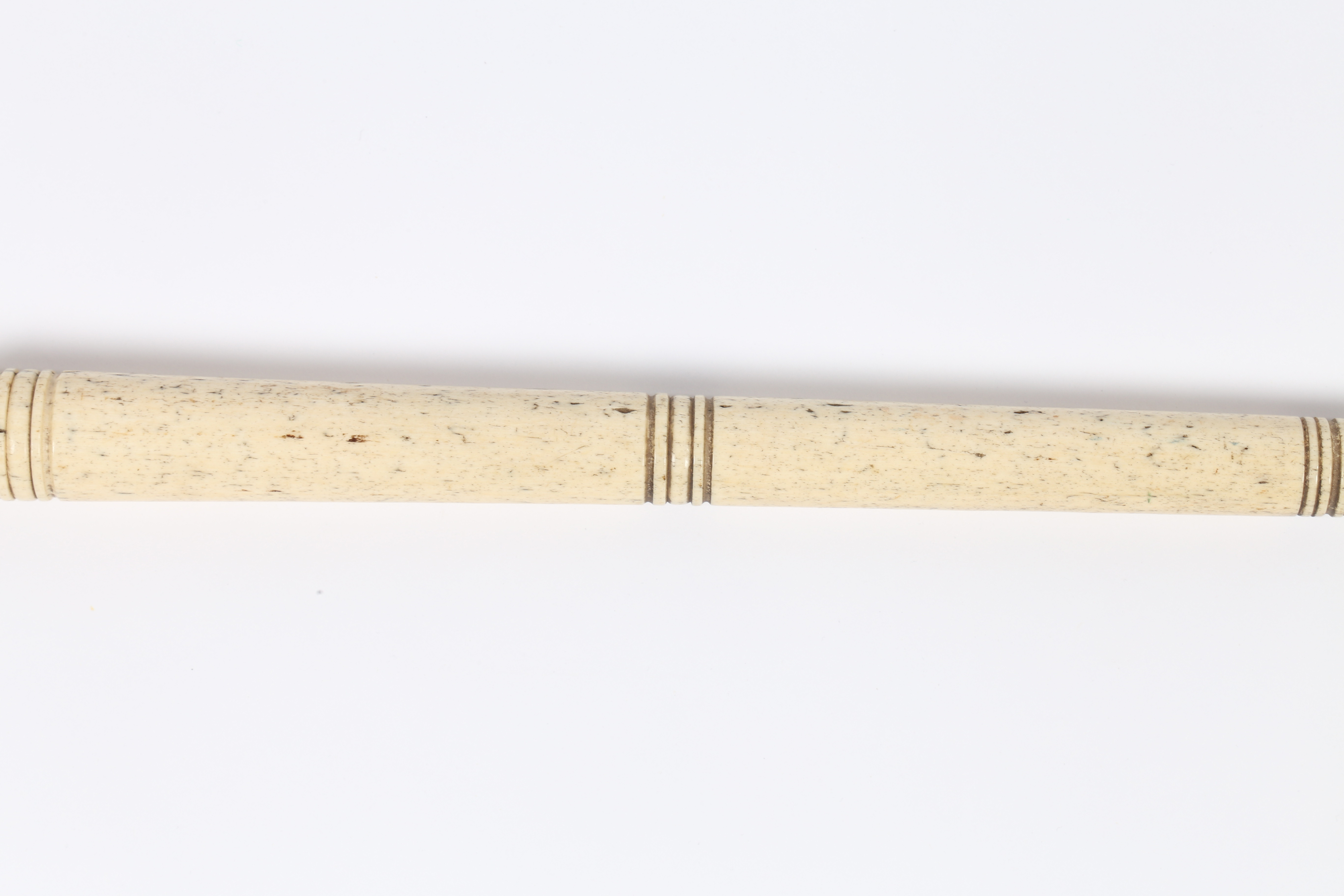 GEORGE III SCRIMSHAW WHALEBONE WALKING STICK. - Image 4 of 8