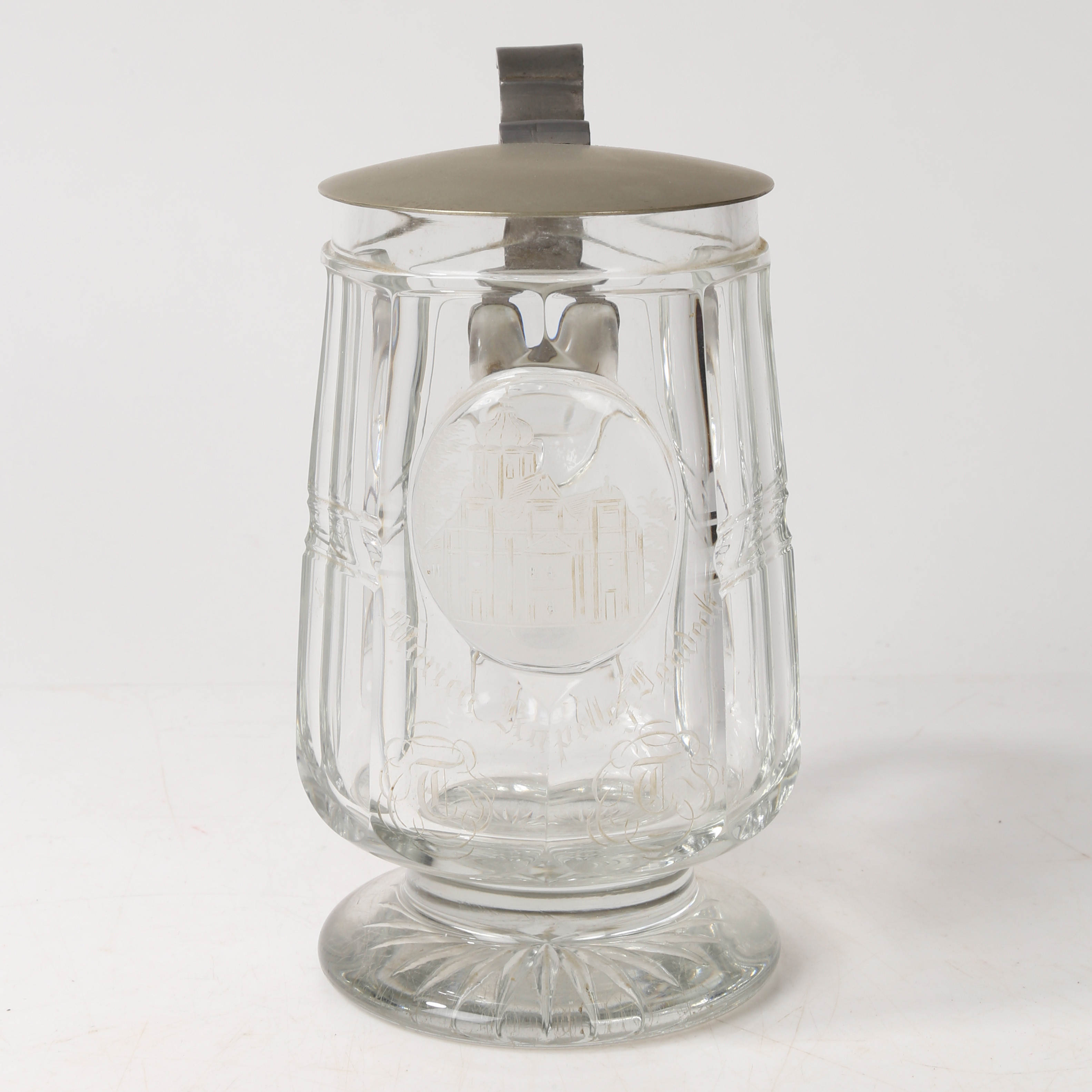 A 19TH CENTURY GERMAN GLASS TANKARD, CIRCA 1880.