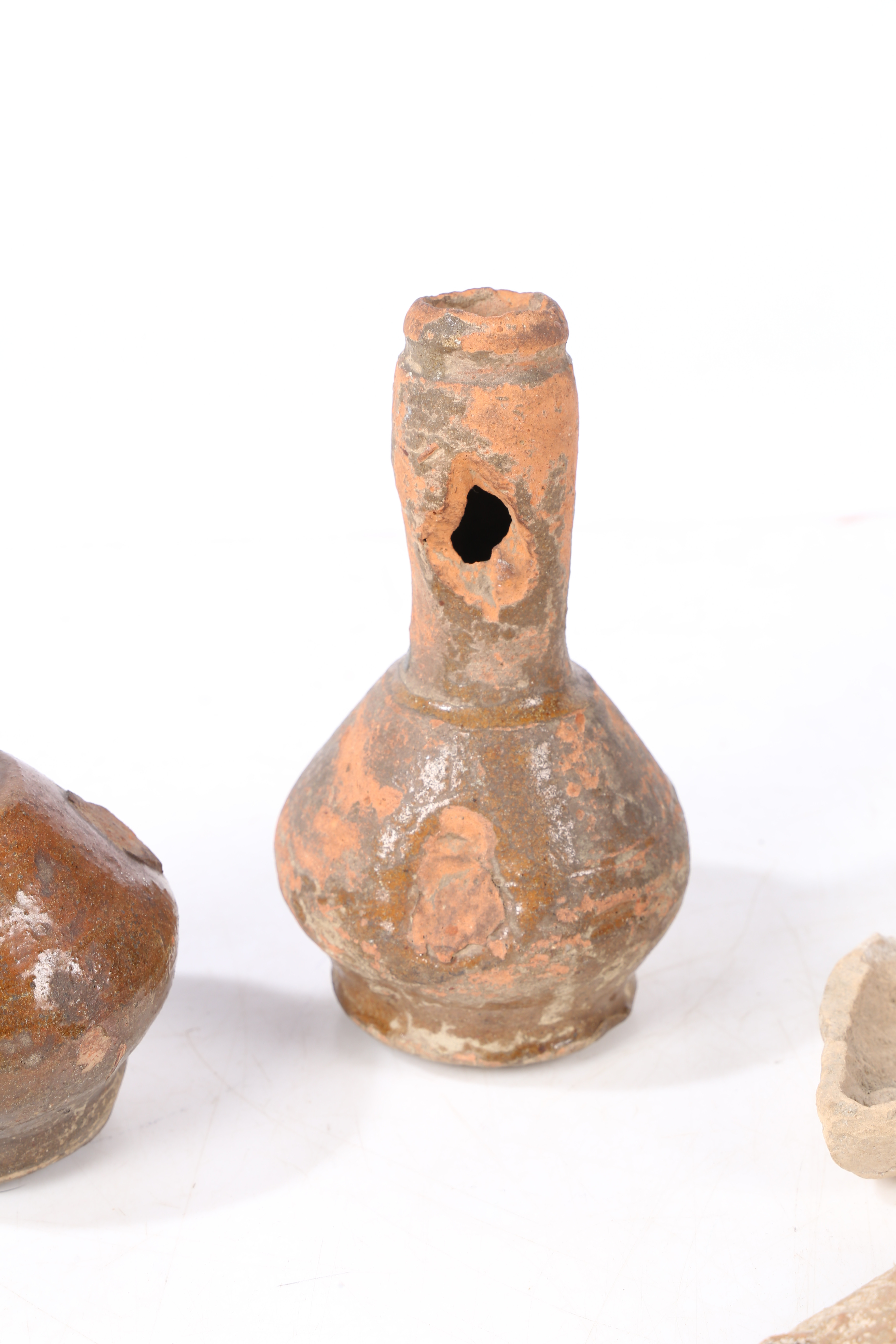 A BYZANTINE POTTYER OIL LAMP, CIRCA 6TH - 8TH CENTURY AD. - Image 3 of 7