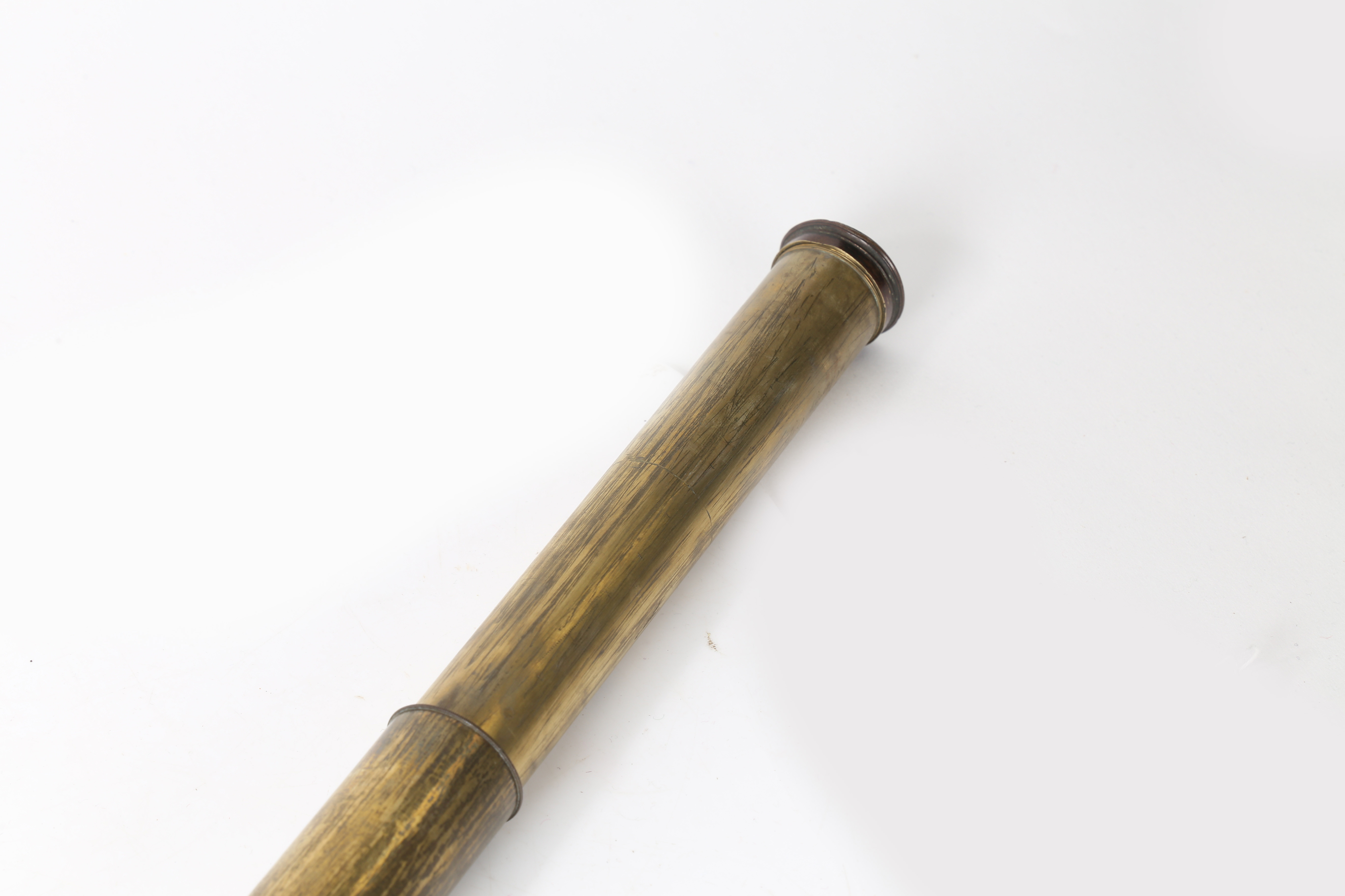 EARLY 19TH CENTURY BRASS AND BROWN LEATHER MOUNTED THREE DRAWER TELESCOPE BY DUDLEY ADAMS. - Image 2 of 6