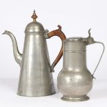 AN EARLY 18TH CENTURY PEWTER 'REMBRANDT-TYPE' FLAGON, DUTCH, CIRCA 1700.