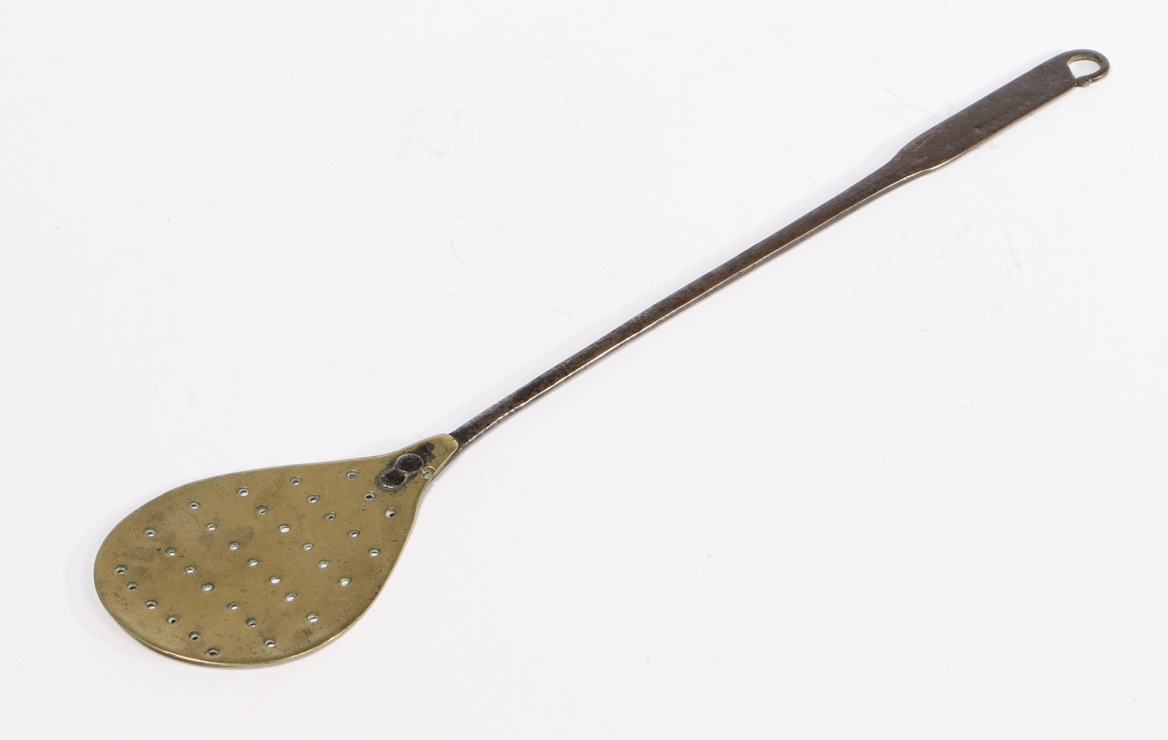 AN EARLY 18TH CENTURY PIERCED BRASS AND IRON 'PEEL', OR TURNER, ENGLISH, CIRCA 1720-50. - Image 2 of 2