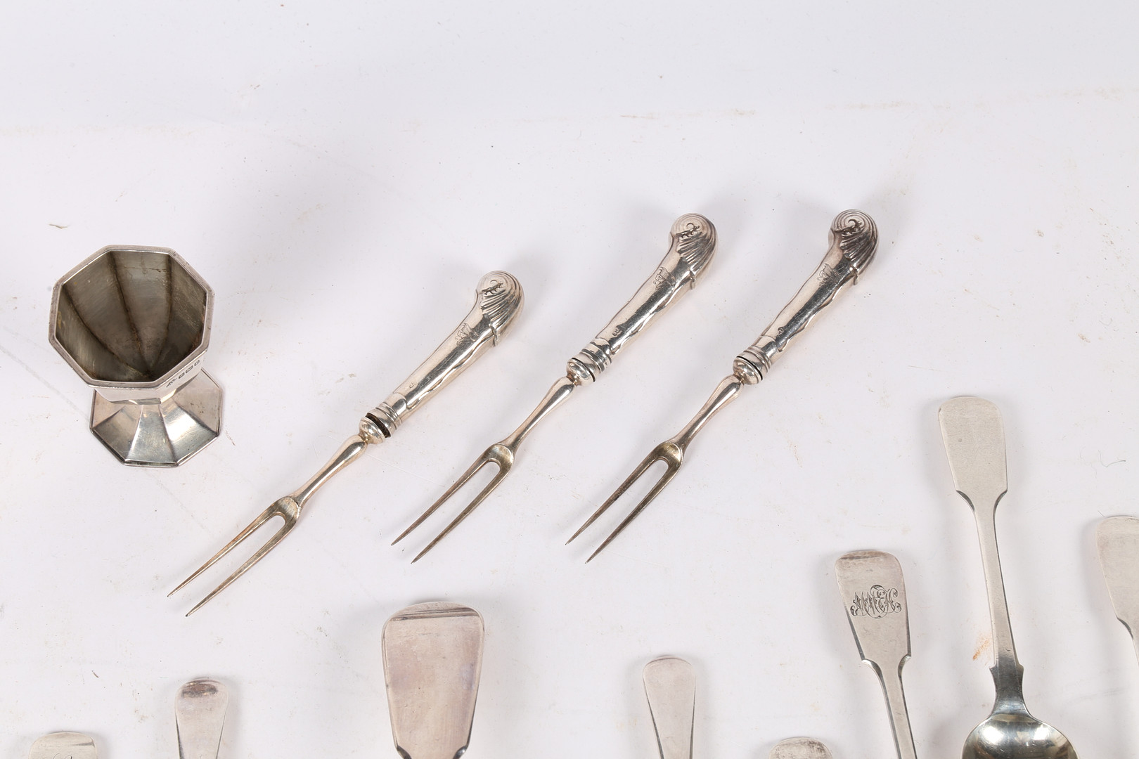 A QUANTITY OF GEORGE III AND LATER SILVER FLATWARE. - Image 7 of 9