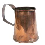 A 19TH CENTURY COPPER SEAMED COPPER ALE MEASURE, ENGLISH, CIRCA 1800-30.