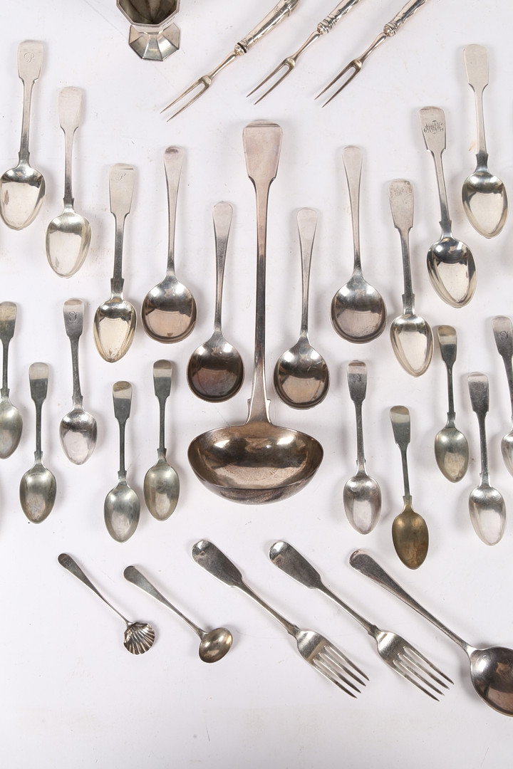 A QUANTITY OF GEORGE III AND LATER SILVER FLATWARE. - Image 4 of 9