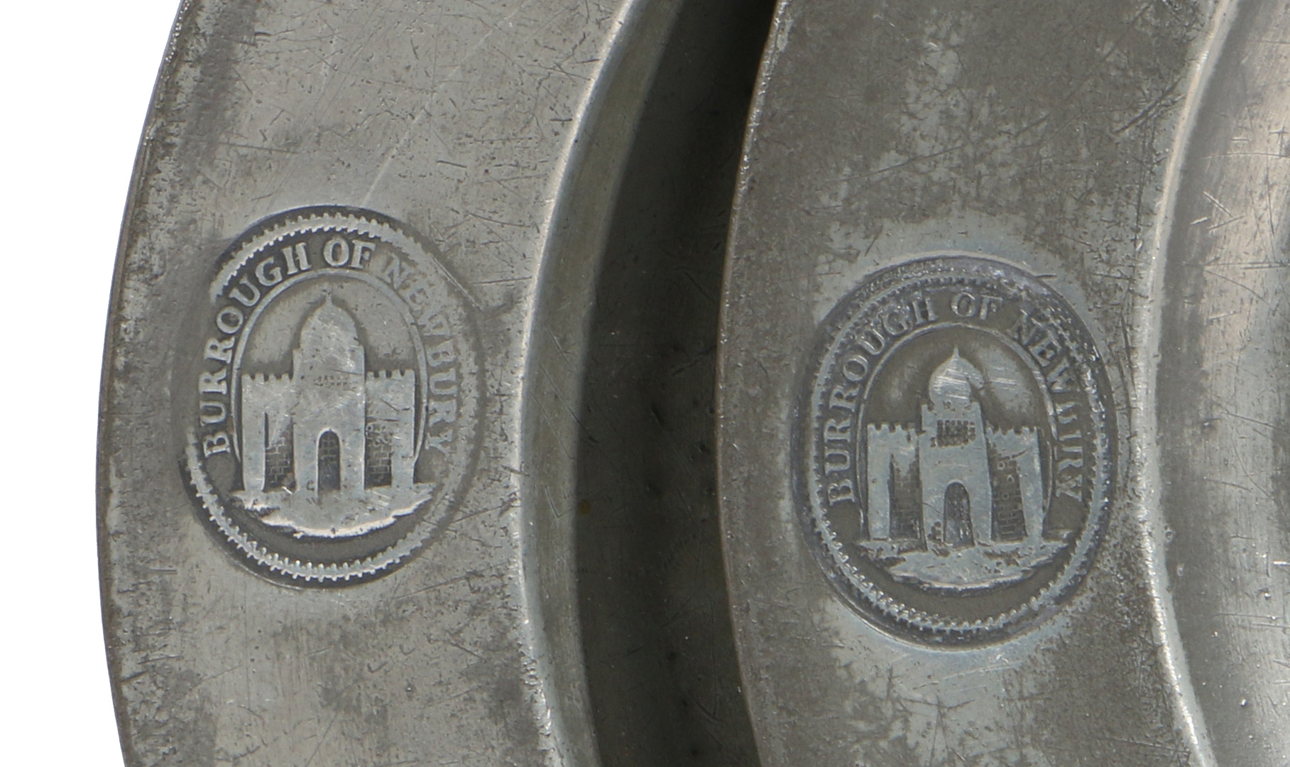 A PAIR OF GEORGE II PEWTER PLAIN RIM PLATES, CIRCA 1730-50. - Image 2 of 3