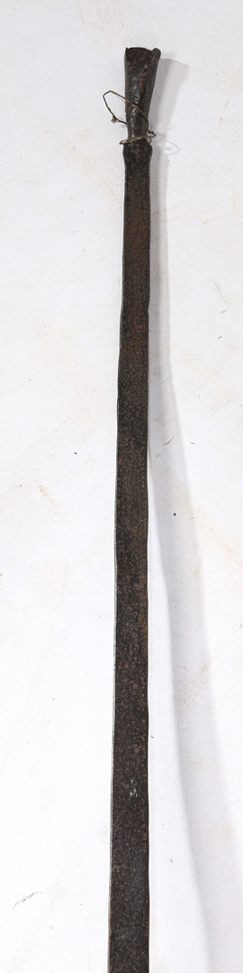 A CHARLES I BRASS AND IRON WARMING PAN, DATED 1641. - Image 4 of 5