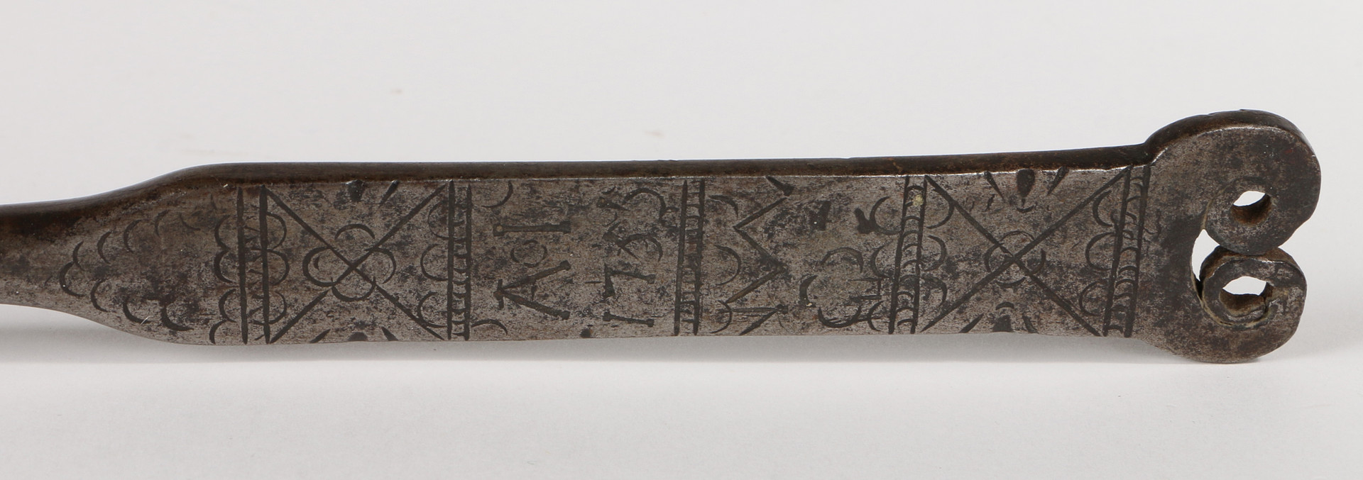 A GOOD GEORGE II IRON MEAT FORK, DATED 1755. - Image 3 of 3