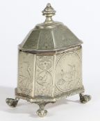 A SMALL 19TH CENTURY ENGRAVED LIDDED TABACCO BOX, ELECTROPLATED, SILVER ON COPPER, ENGLISH.