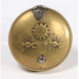 AN EARLY 18TH CENTURY POCKET BRASS COMBINATION SNUFF BOX, CIRCA 1720.