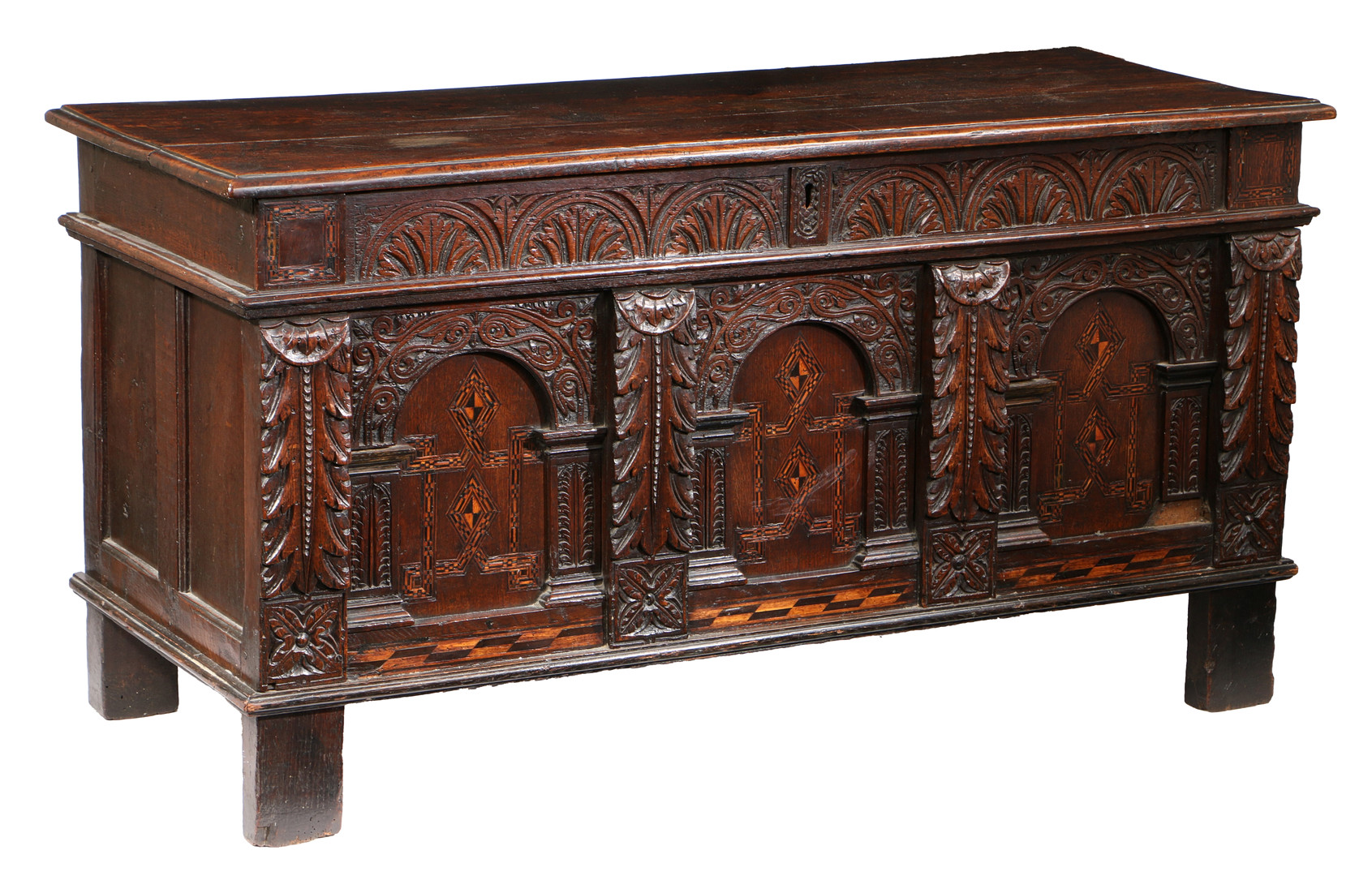 A JAMES I OAK AND PARQUETRY INLAID COFFER, WEST COUNTRY, CIRCA 1610. - Image 3 of 3