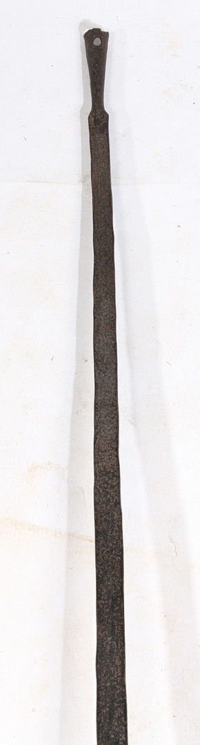 A COMMONWEALTH IRON AND BRASS WARMING PAN, DATED 1657. - Image 3 of 5