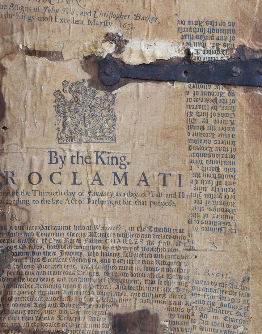 A CHARLES I CARVED OAK AND ELM BOARDED CHEST, WEST COUNTRY, CIRCA 1630, WITH RARE CHARLES II PRINTED - Image 5 of 5