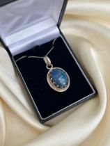 Vintage Silver Lapis Lazuli Boxed Pendant Necklace