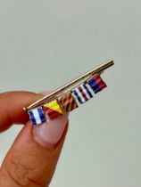 Collectors- 9ct Gold Enamel Multi Flag Brooch - Benzie Cowes