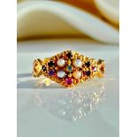 Antique 15ct Yellow Gold Gemset Ring