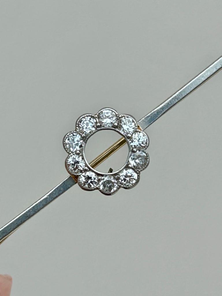 Antique 15ct Yellow Gold Diamond Flower Bar Brooch - Image 4 of 6