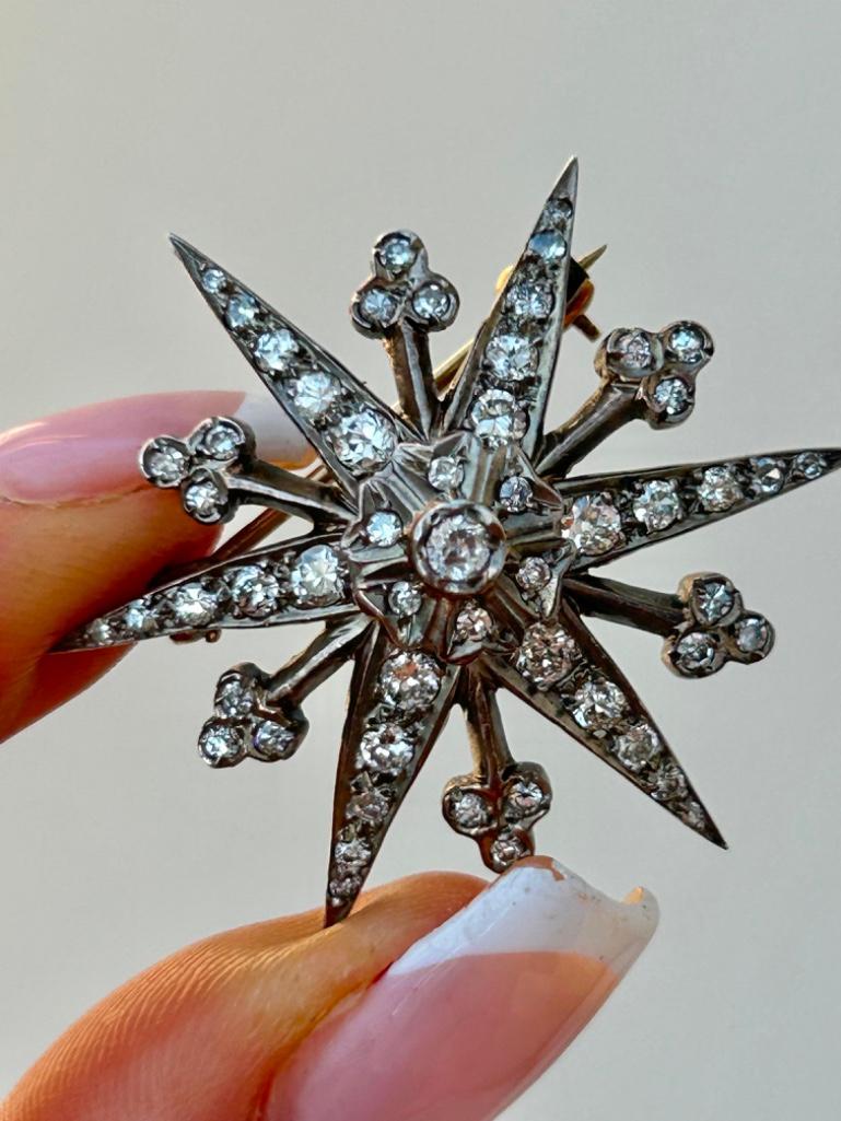 Large Antique Diamond Star Starburst Brooch - Image 8 of 9