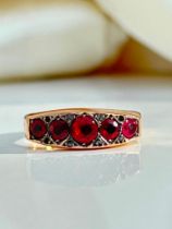 9ct Gold Garnet and Diamond Ring AF