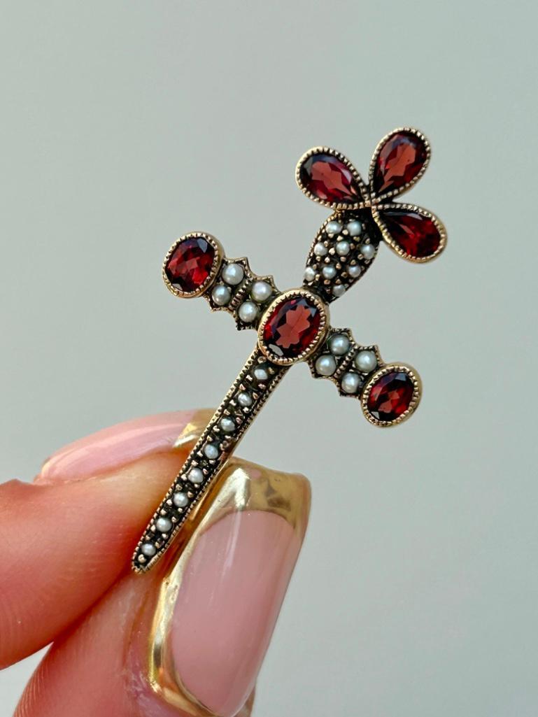 Antique Garnet and Pearl Cross Brooch in Gold