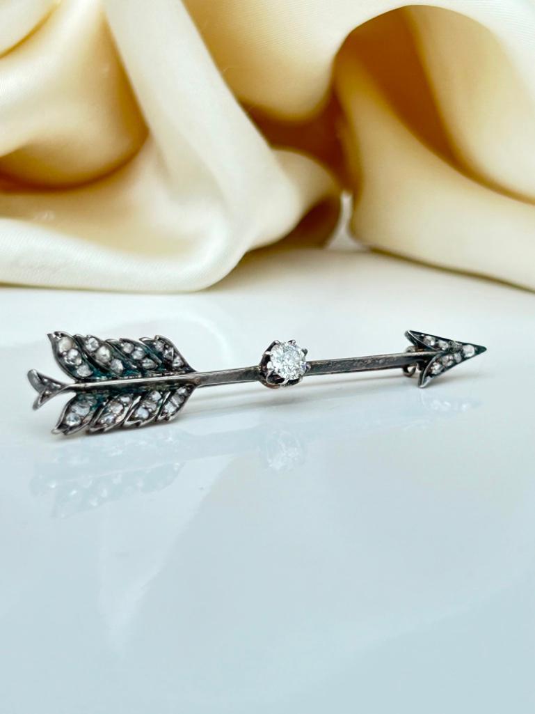 Outstanding Antique Large Diamond Jabot Arrow Pin Brooch in Antique Box - Image 8 of 8