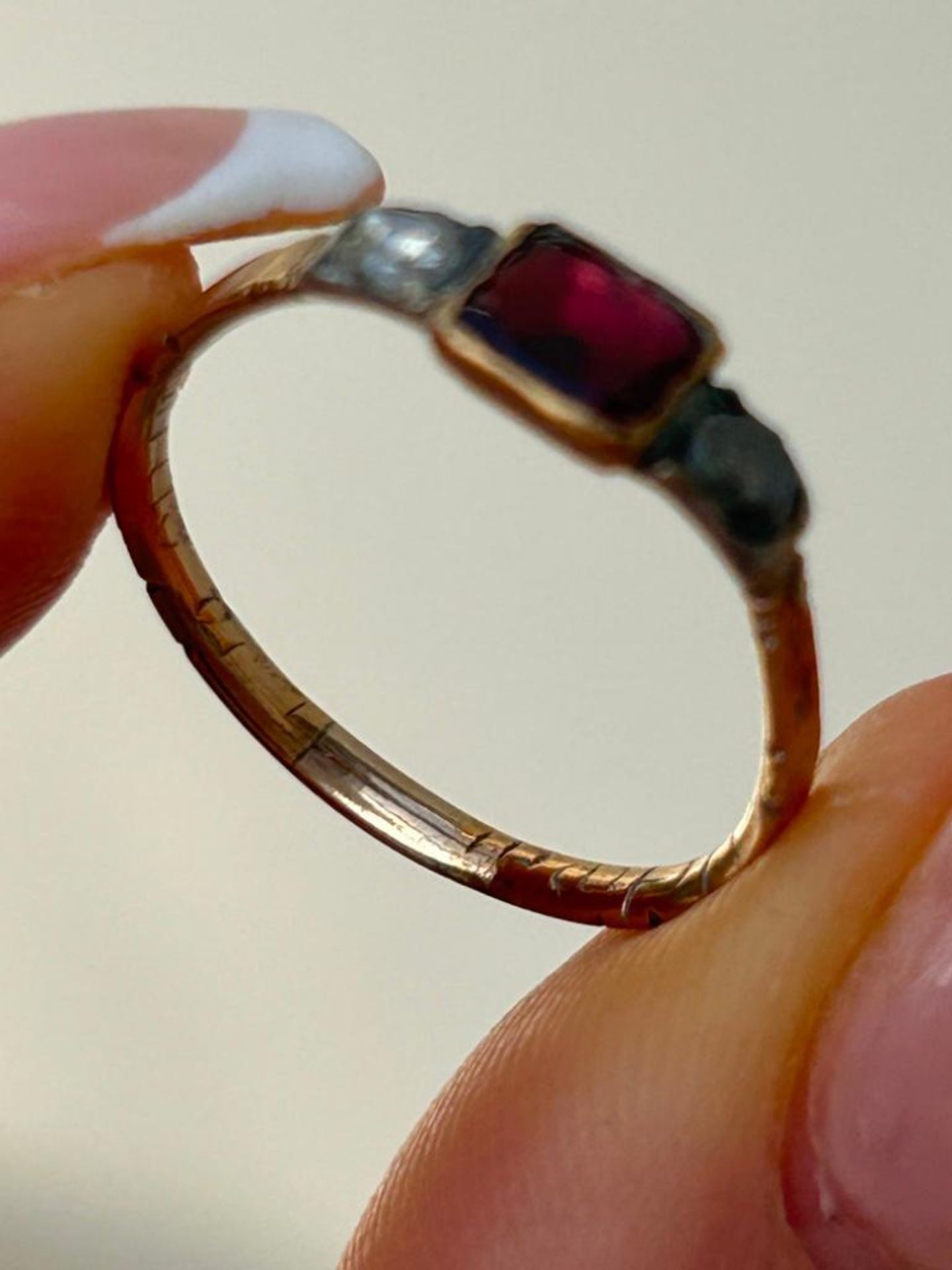 Antique Georgian Era Flat Cut Garnet and Diamond Gold Ring - Image 7 of 8