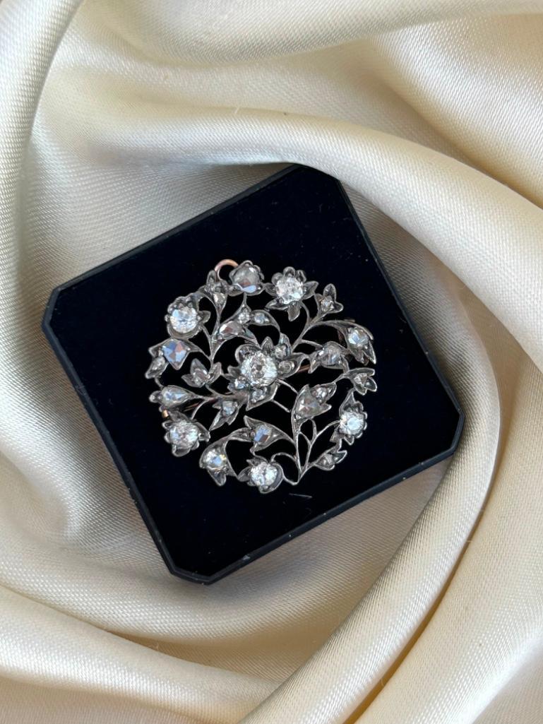 Wonderful Antique Diamond Tulip Flower Pendant / Brooch - Image 6 of 8