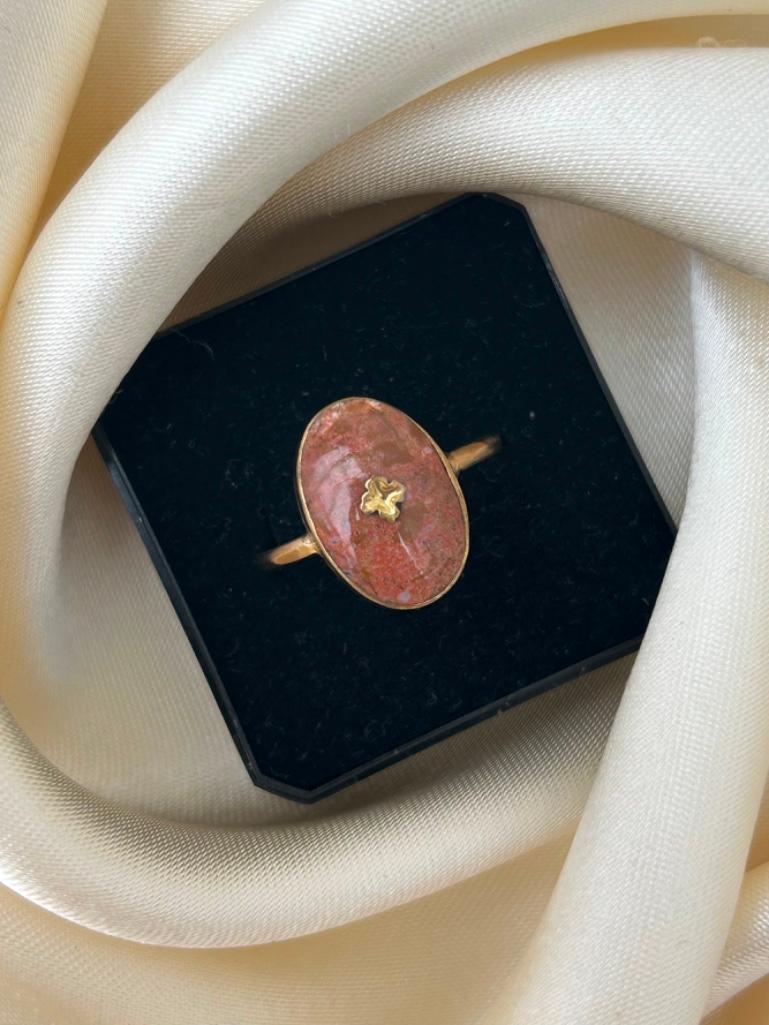 Antique Yellow Gold Agate Signet Ring - Image 5 of 5