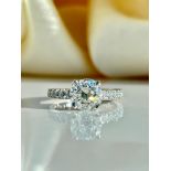 Outstanding Platinum 1.63 Carat Centre Stone Diamond Solitaire Engagement Style Ring
