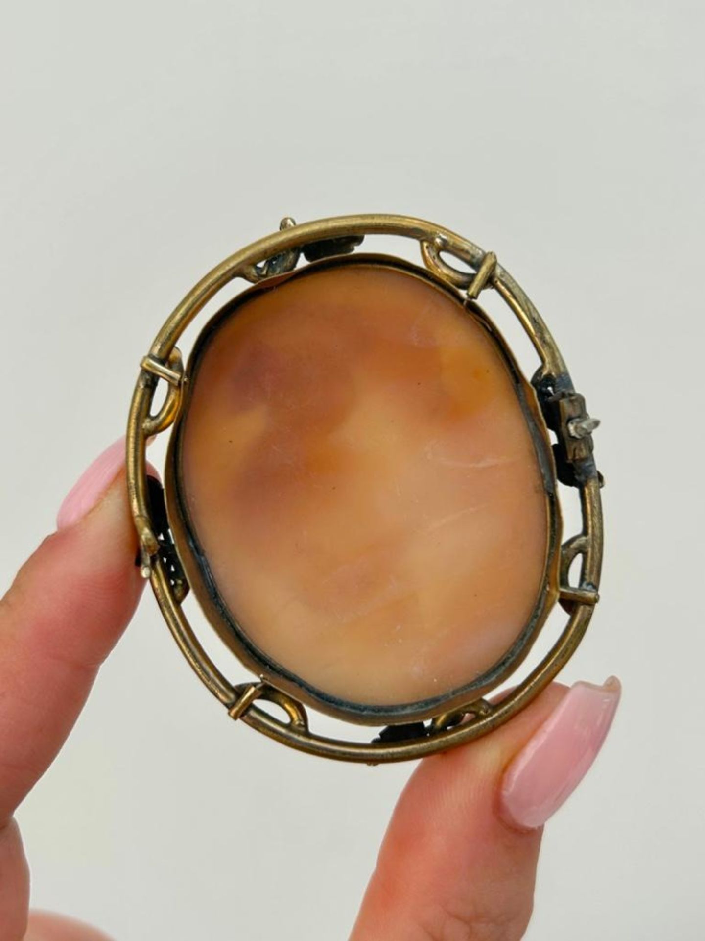 Antique Large Cameo Brooch - Image 3 of 3